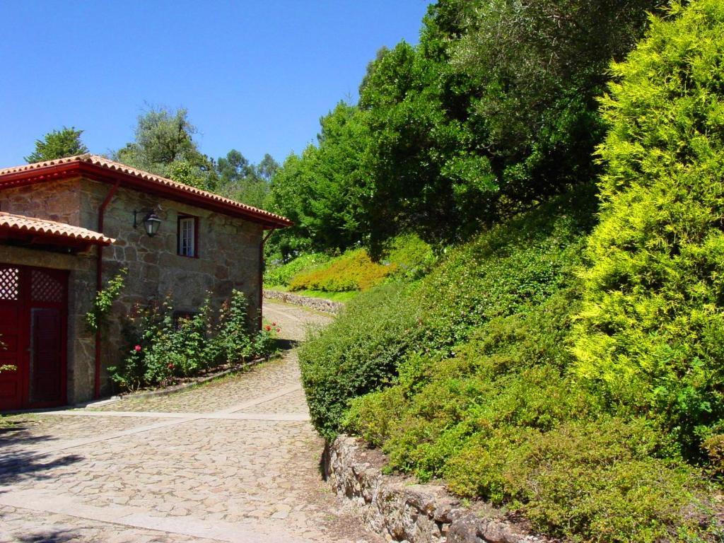 Гостьовий будинок Quinta De Cima De Eiriz Гімарайнш Екстер'єр фото